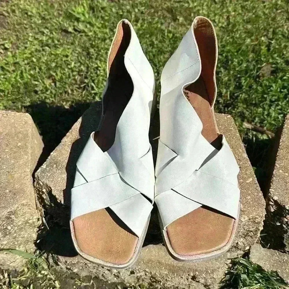 NWOT FREE PEOPLE women’s Sun Valley open toe stacked heel white Sandal sz EU 40 - Picture 11 of 12